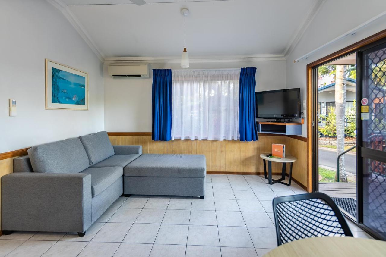 Ingenia Holidays Cairns Coconut Ngoại thất bức ảnh A typical studio apartment